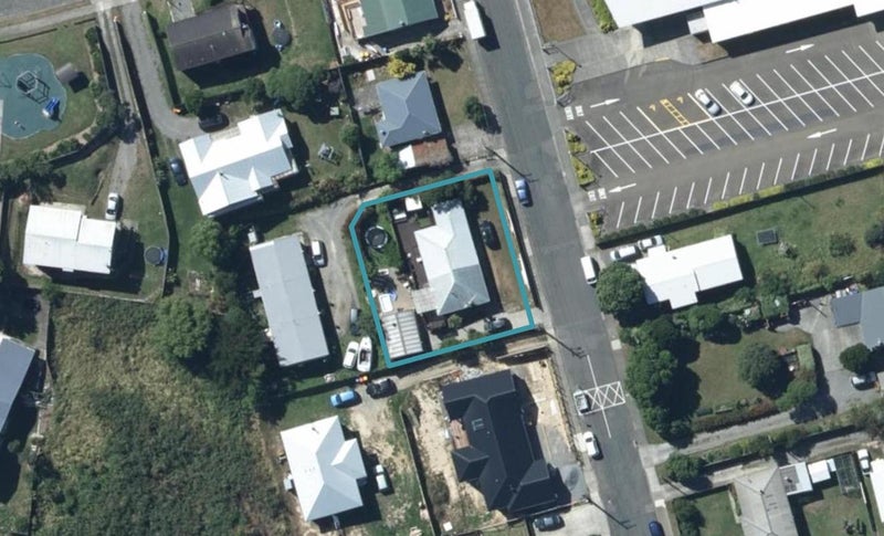 45 Ngatitoa Street, Takapuwahia, Porirua - Carousel 1