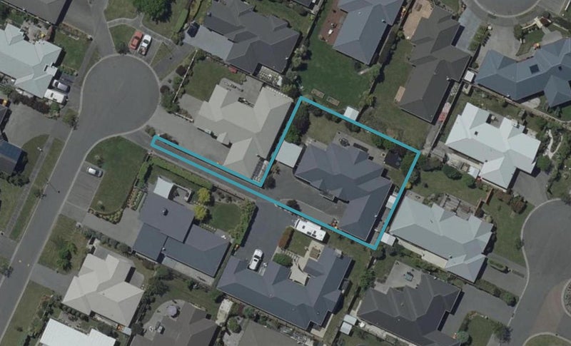 8 Rooney Place, Aidanfield, Christchurch - Carousel 1