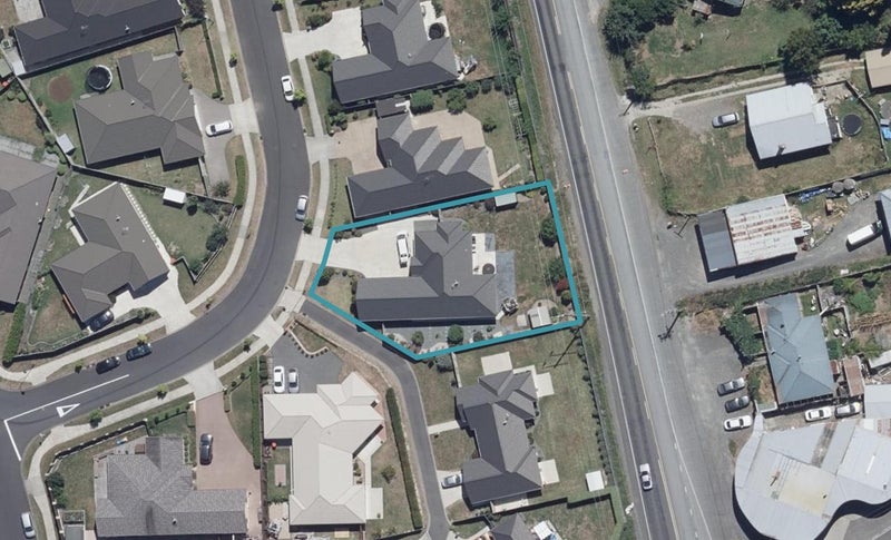 10 Briar Rose Court, Huntington, Hamilton - Carousel 1