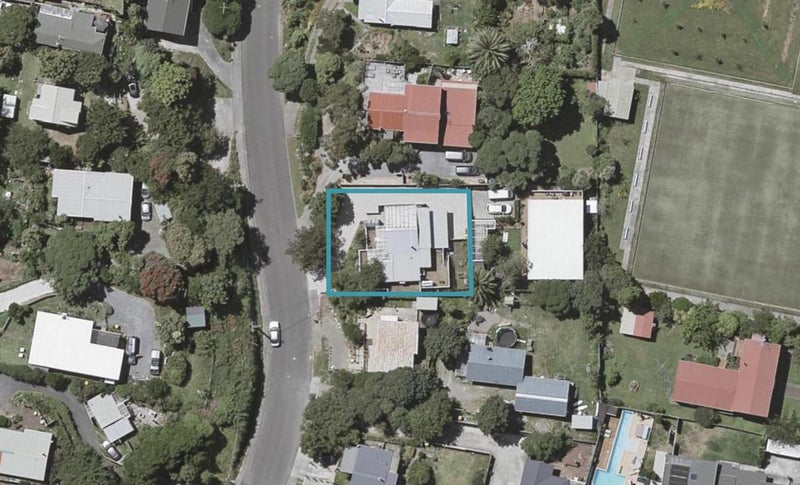 54 Renown Road, Raumati South, Paraparaumu - Carousel 1
