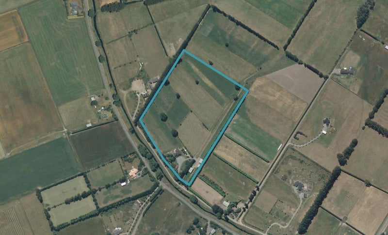 392 Gilmours Road, Christchurch - Carousel 1