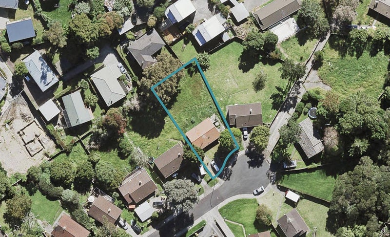 12 Gemini Place, Beach Haven, Auckland - Carousel 1