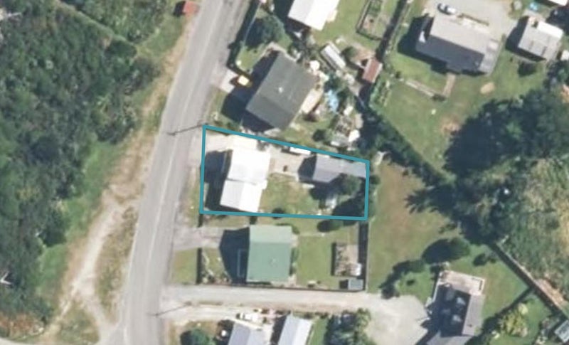 30 Domett Esplanade, Cobden, Greymouth - Carousel 1
