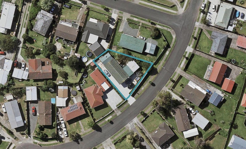 53 Zelda Avenue, Clover Park, Auckland - Carousel 1