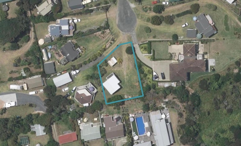13 Harbourview Street, Mangawhai Heads, Mangawhai - Carousel 1