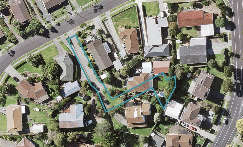 25D Jandell Crescent, Bucklands Beach, Auckland - Carousel 1
