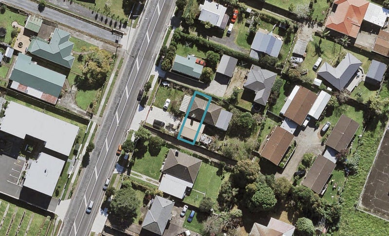 74C Mckenzie Road, Mangere Bridge, Auckland - Carousel 1