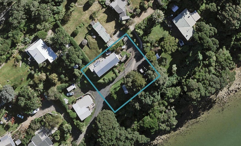 148 Wharf Road, Ostend, Waiheke Island - Carousel 1