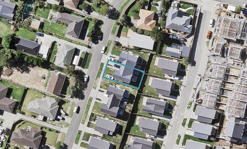 7 Torrington Crescent, Glen Innes, Auckland - Carousel 1