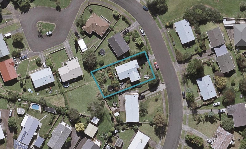 18 Tavistock Street, Westown, New Plymouth - Carousel 1