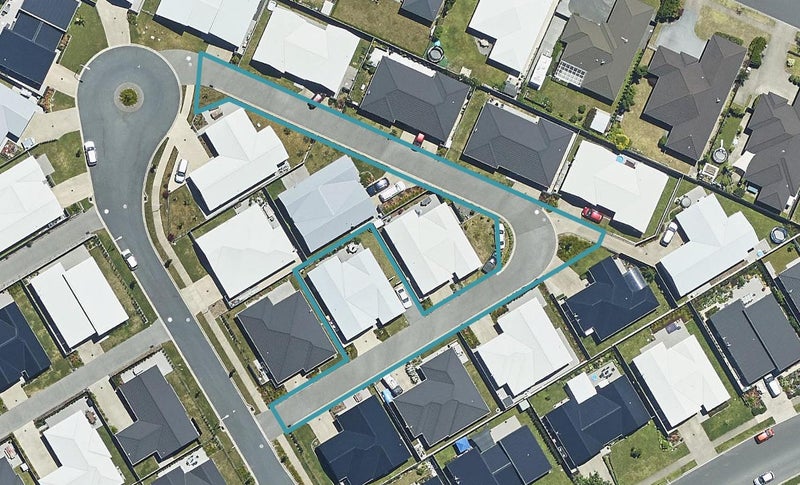 3 Sable Lane, Pyes Pa, Tauranga - Carousel 1