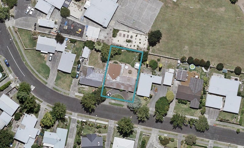 26 Lyttelton Crescent, Tamatea, Napier - Carousel 1