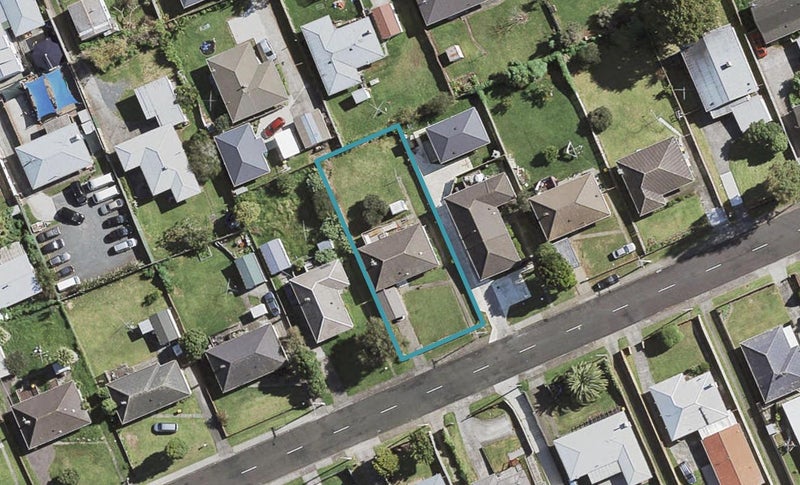 17 Hooks Road, Manurewa, Auckland - Carousel 1