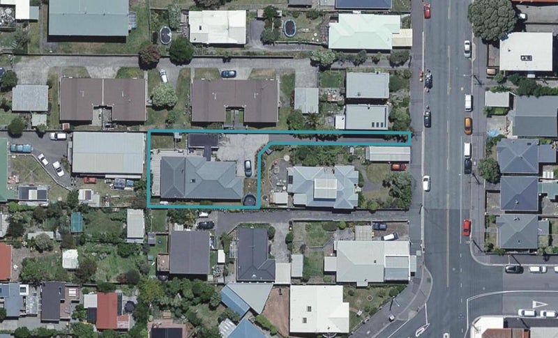 182 Queens Drive, Lyall Bay, Wellington - Carousel 1