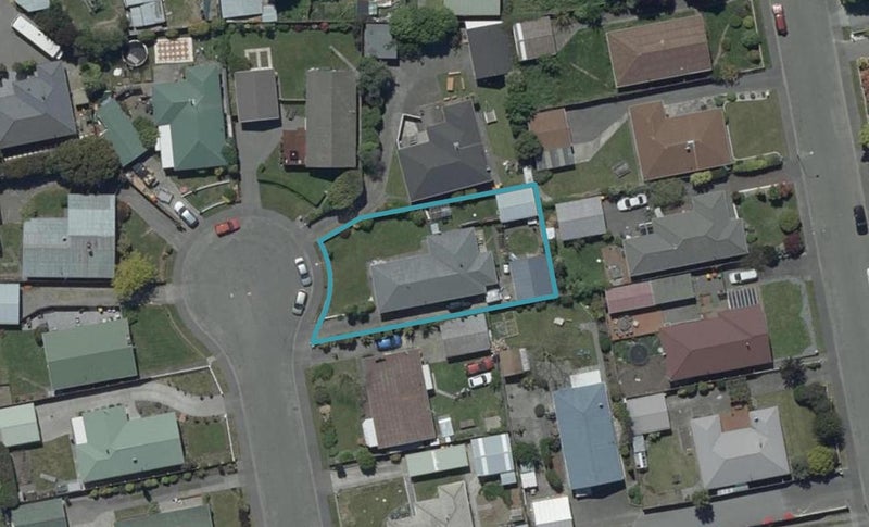 12 Dunluce Place, Hornby, Christchurch - Carousel 1
