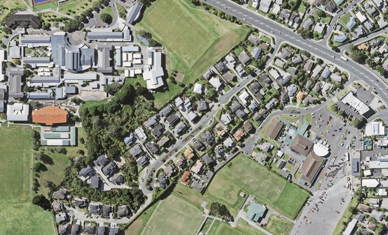 3 Zara Court, Windsor Park, Auckland - Carousel 1