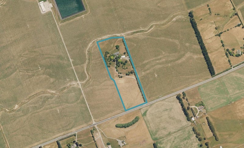 2080 State Highway 63, Blenheim - Carousel 1