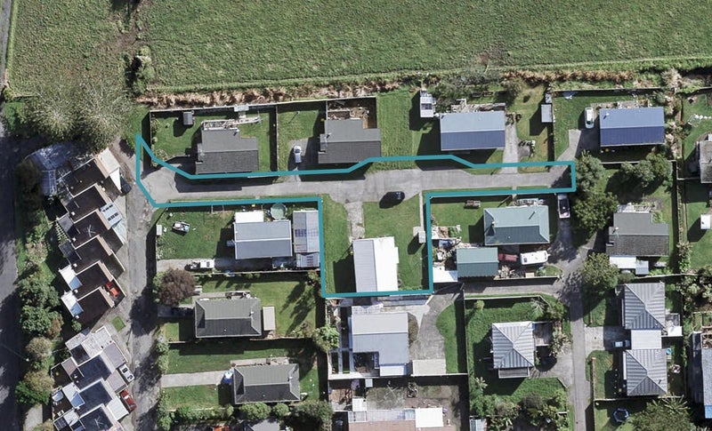 31G Springs Road, Parakai, Helensville - Carousel 1