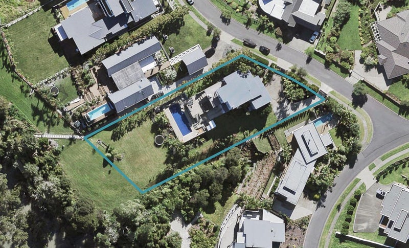 4 Kerema Way, Schnapper Rock, Auckland - Carousel 1