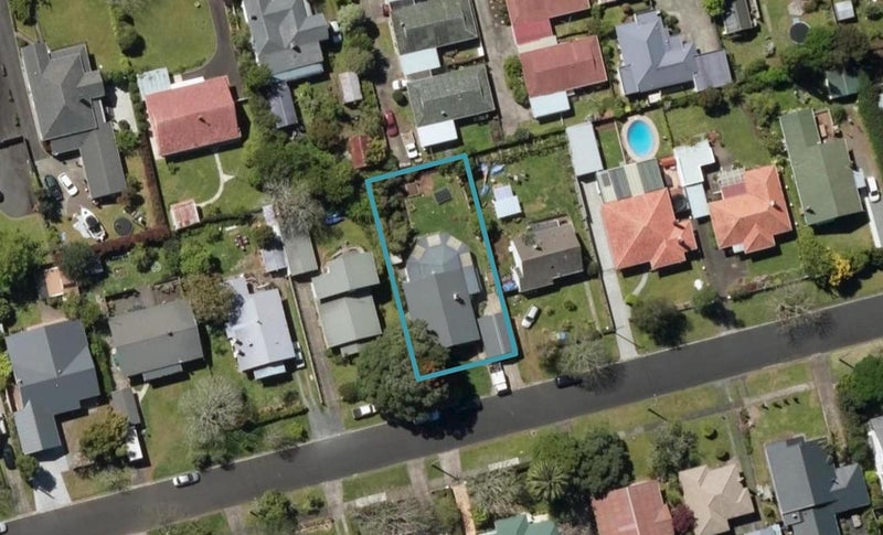 14 Oranga Road, Kensington, Whangarei - Carousel 1