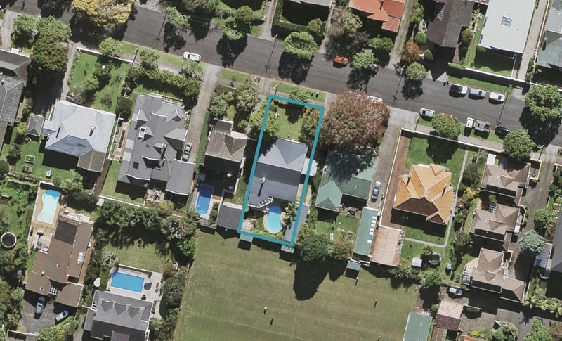 12 Corbett-Scott Avenue, Epsom, Auckland - Carousel 1