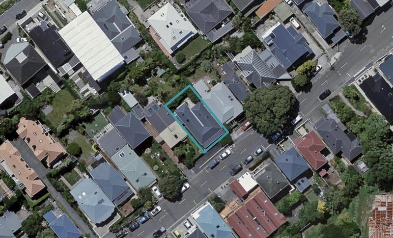 45 Hawker Street, Mount Victoria, Wellington - Carousel 1
