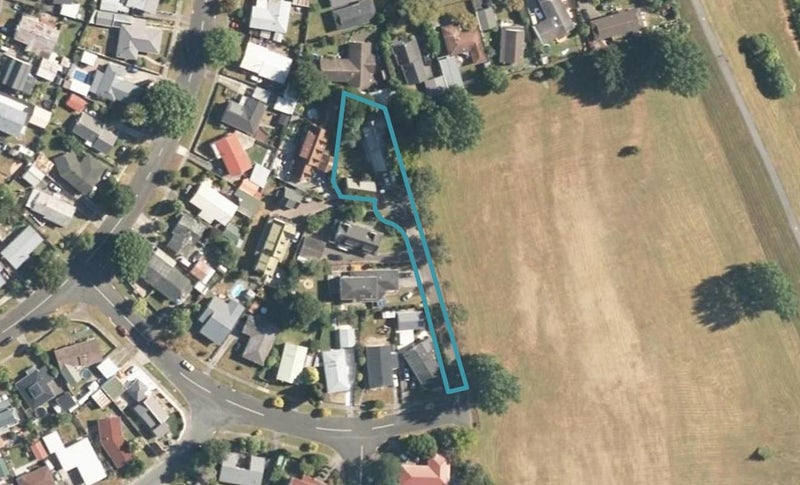 23 Baltimore Crescent, Totara Park, Upper Hutt - Carousel 1