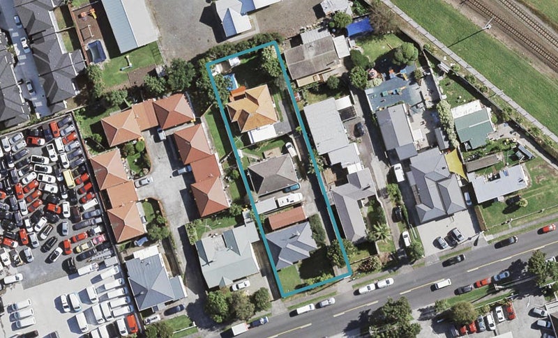 1/10 Taka Street, Takanini, Auckland - Carousel 1