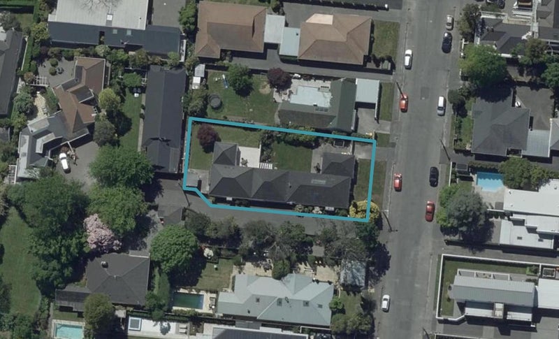 2/19 Jacksons Road, Merivale, Christchurch - Carousel 1