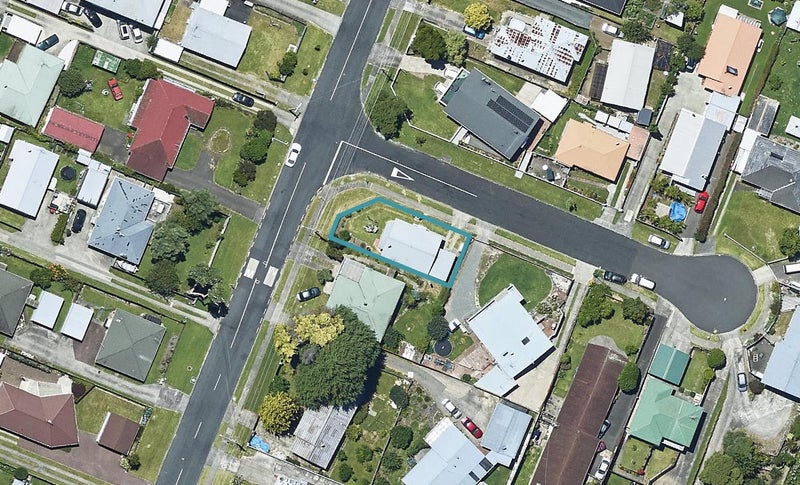 2 Peri Street, Gate Pa, Tauranga - Carousel 1
