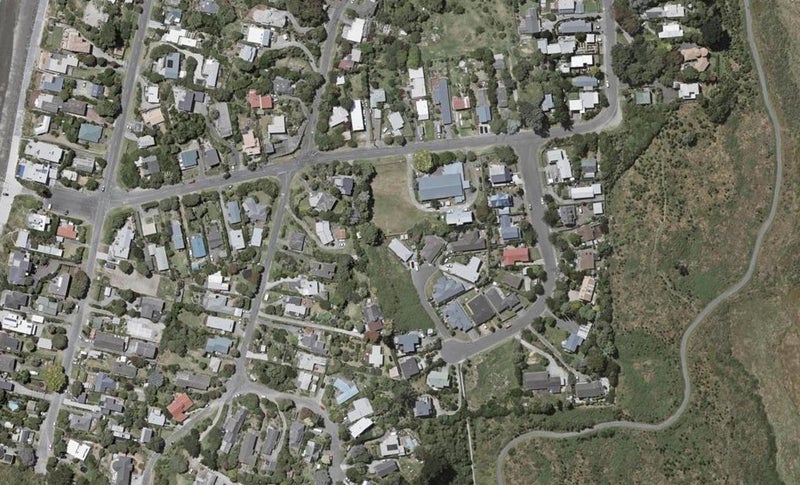 26 Rainbow Court, Raumati South, Paraparaumu - Carousel 1