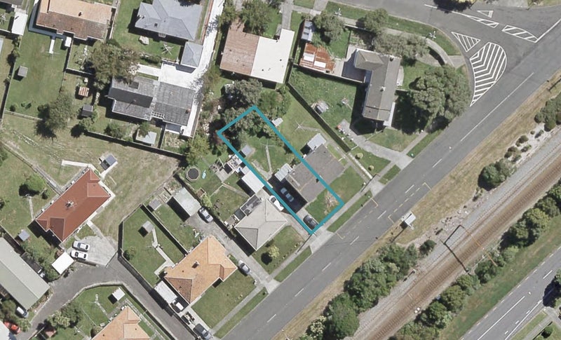 76 Oxford Terrace, Epuni, Lower Hutt - Carousel 1
