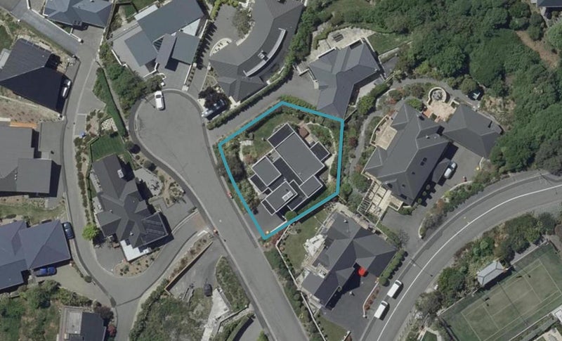 4 Eridge Place, Huntsbury, Christchurch - Carousel 1