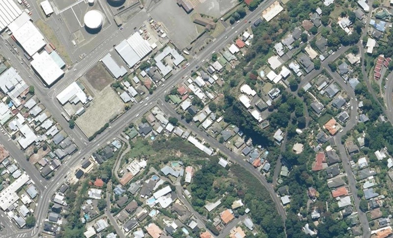 57 Burns Road, Hospital Hill, Napier - Carousel 1
