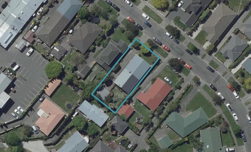 2/25 Remuera Avenue, Cashmere, Christchurch - Carousel 1