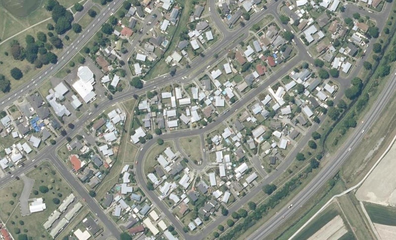 17 Duckworth Crescent, Greenmeadows, Napier - Carousel 1
