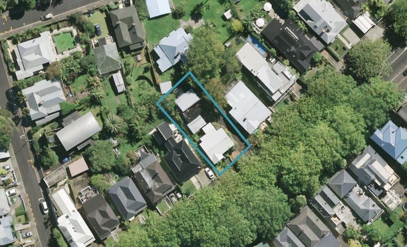2/22 Franklin Road, Freemans Bay, Auckland - Carousel 1
