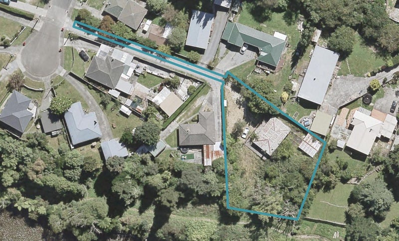 11 Whangakoko Grove, Birchville, Upper Hutt - Carousel 1