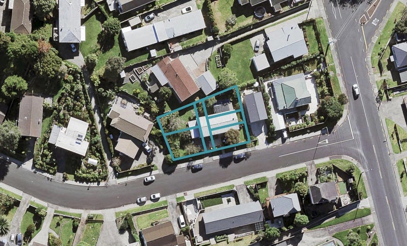 1F Stott Avenue, Birkdale, Auckland - Carousel 1