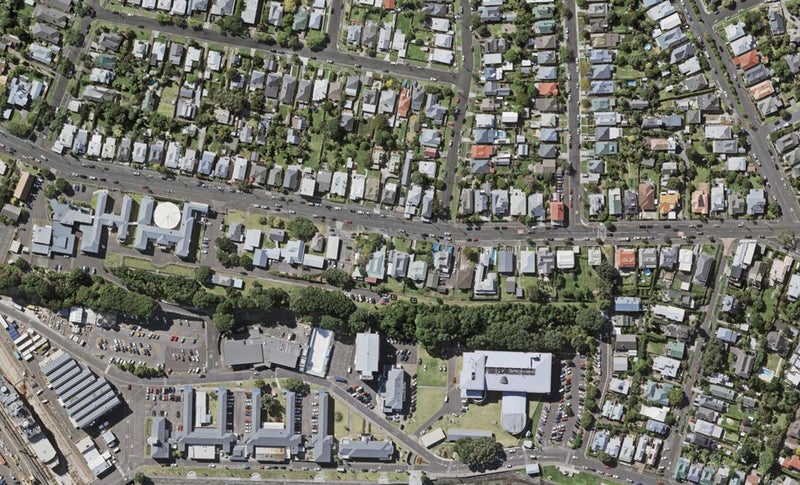 63 Calliope Road, Stanley Point, Auckland - Carousel 1