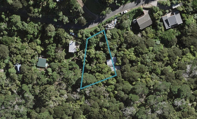 12 Frank Street, Oneroa, Waiheke Island - Carousel 1