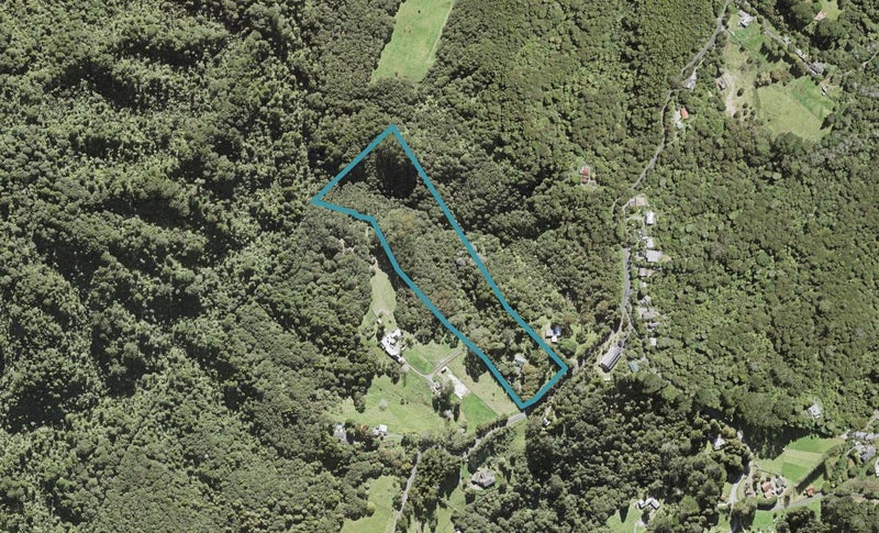 83 Christian Road, SWANSON, AUCKLAND - Carousel 1