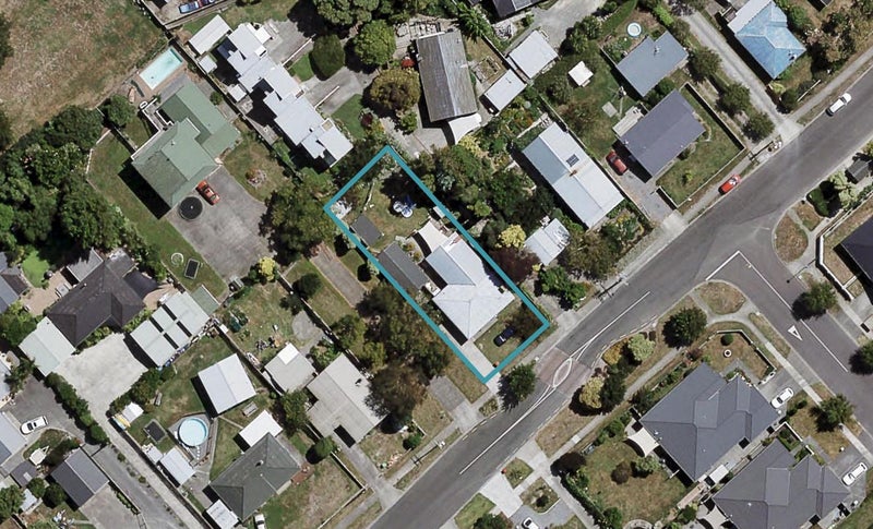 43 Ferry Road, Clive, Clive - Carousel 1