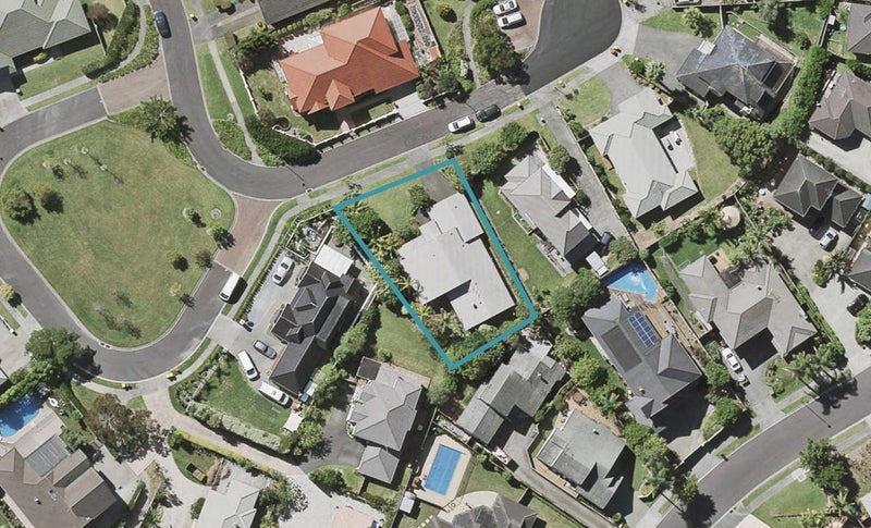 26 Te Hoe Grove, Pinehill, Auckland - Carousel 1