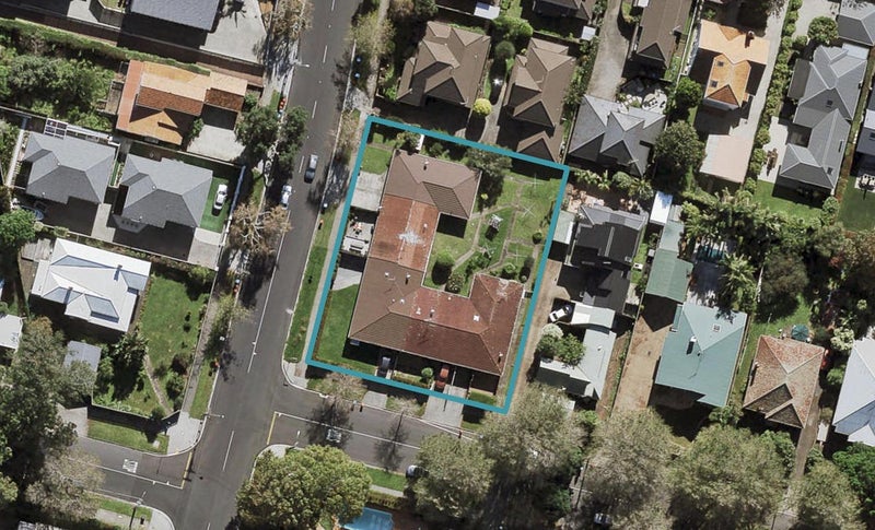 1/41 Empire Road, Epsom, Auckland - Carousel 1