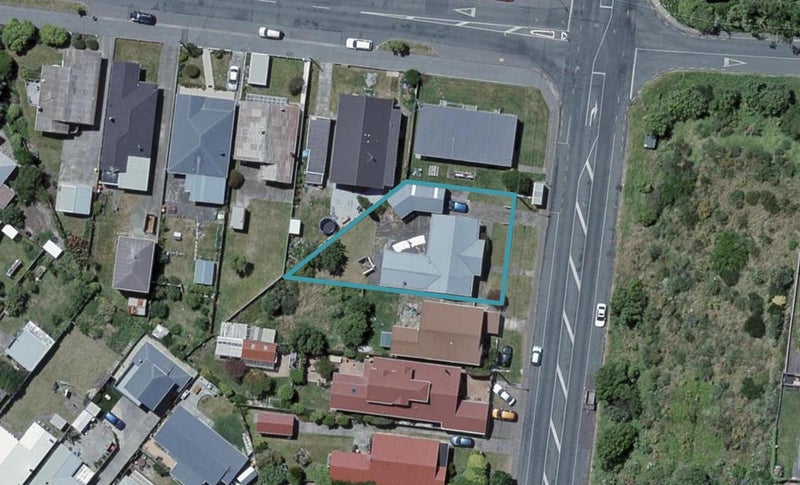 43 Ira Street, Miramar, Wellington - Carousel 1