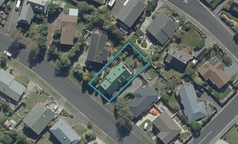231 Larnach Road, Waverley, Dunedin - Carousel 1