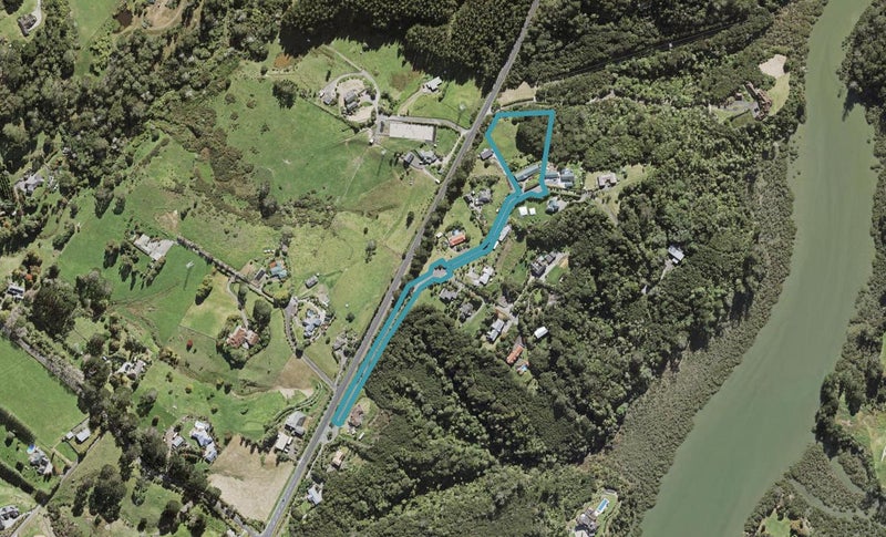 213 Paremoremo Road, Lucas Heights, Auckland - Carousel 1