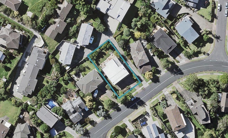 11 Amante Crescent, Mairangi Bay, Auckland - Carousel 1