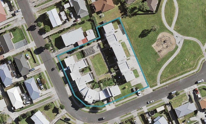 30 Templeton Place, Clendon Park, Auckland - Carousel 1